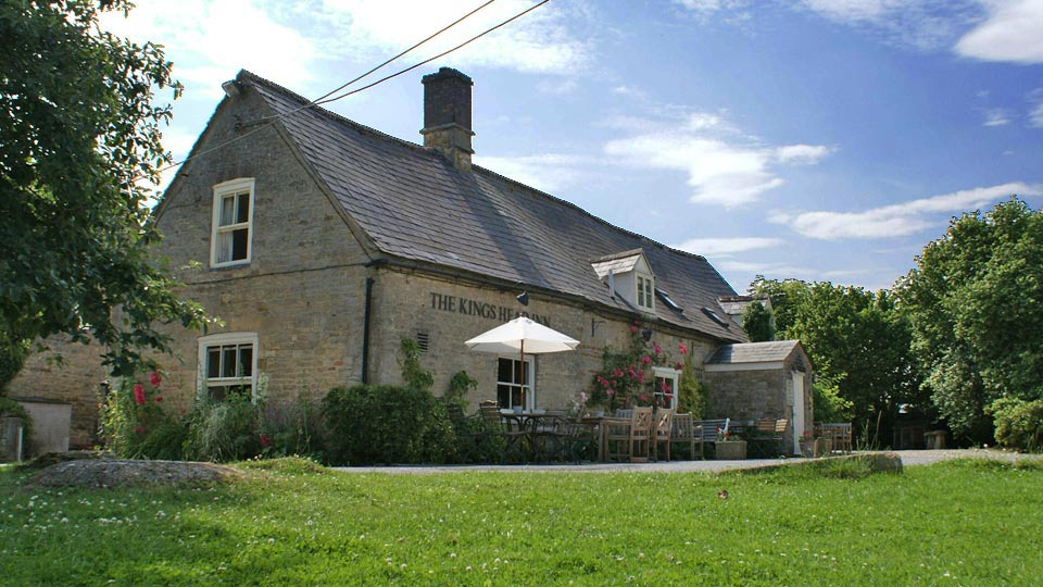 The King's Head Inn - A Characterful Cotswolds Pub