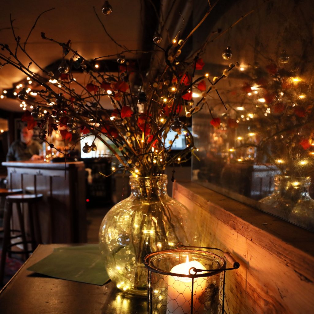 The King's Head Inn - A Traditional Cotswolds Country Pub For Christmas