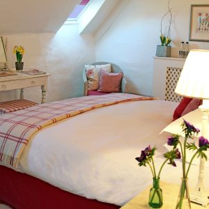 The King's Head Inn - An Award Winning Cotswolds Country Pub With Accommodation
