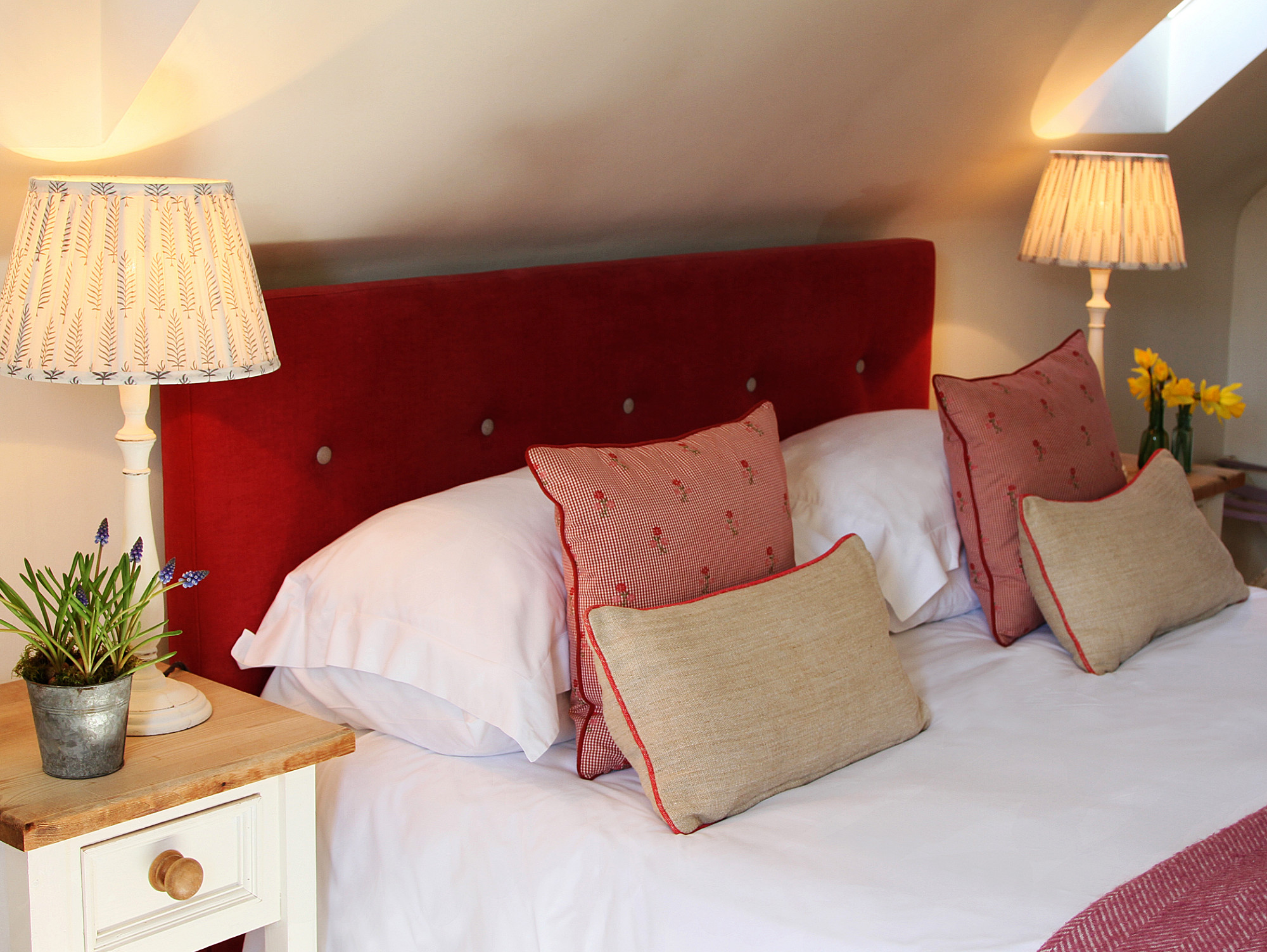 The King's Head Inn - A Country Pub With Accommodation In The Cotswolds