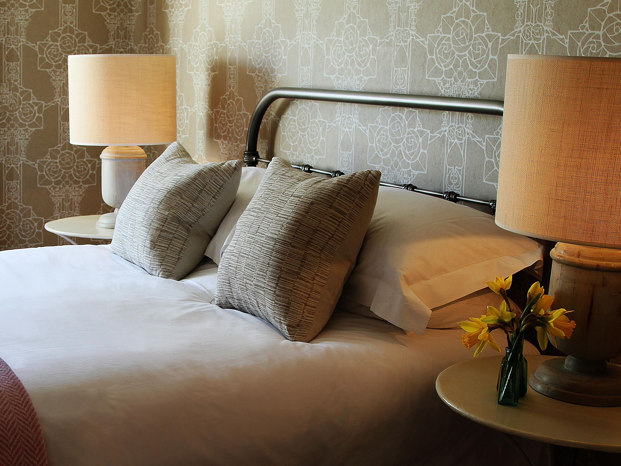 The King's Head Inn - A Country Pub With Accommodation In The Cotswolds