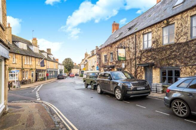 Historic streets and stone buildings in Charlbury, Oxfordshire